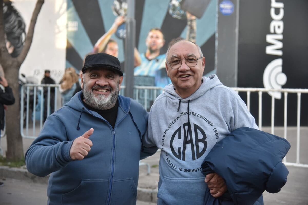 Cara 'e Cancha de Belgrano en la previa del partido con Estudiantes por la Copa de la Liga Profesional 2023. (Facundo Luque)