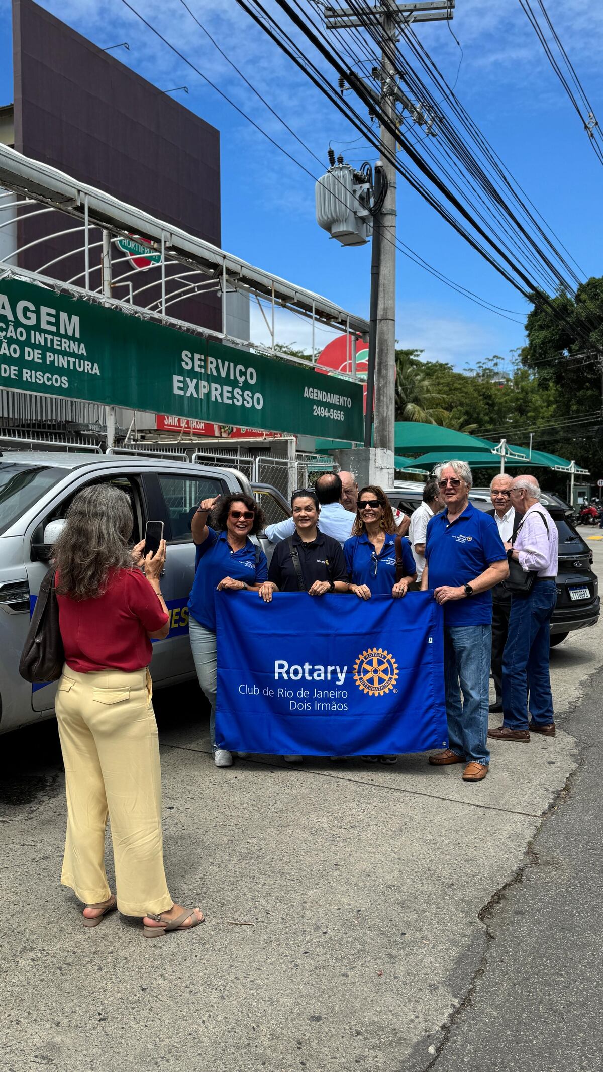Junto a amigos en Brasil.