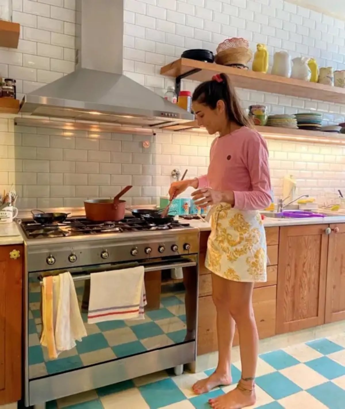 Así es la cocina de Juana Viale que reemplazó el estilo vintage por una propuesta moderna