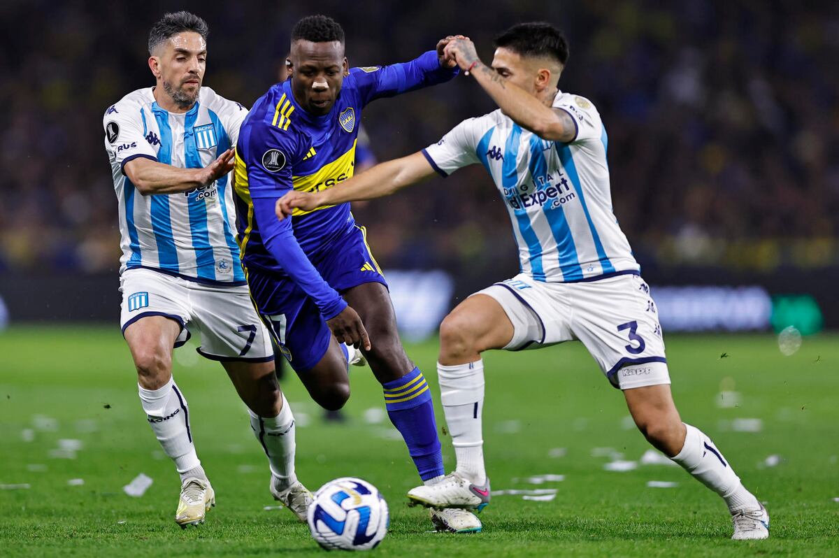 Almendra y Quintero podrían ser titulares en la vuelta de cuartos de final de la Copa Libertadores. EFE/ Juan Ignacio Roncoroni
