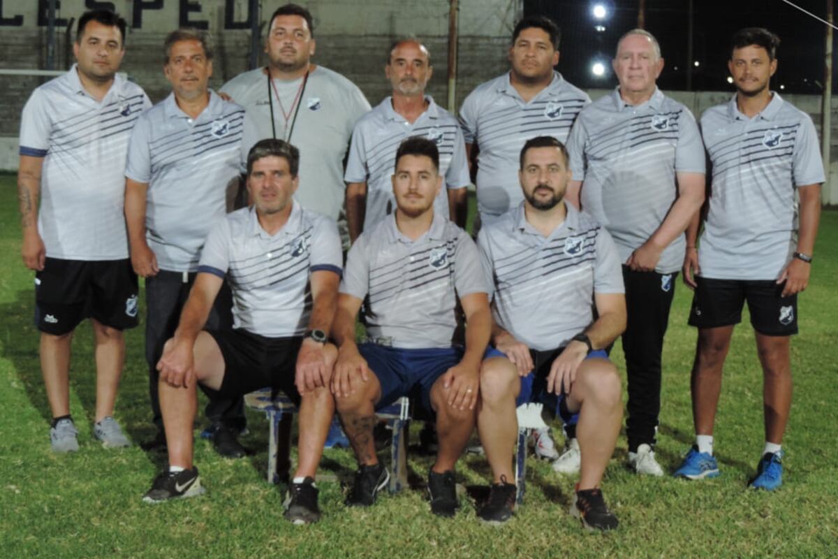 Francisco "Pancho" Buteler, el entrenador de General Paz Juniors. (Prensa Juniors).