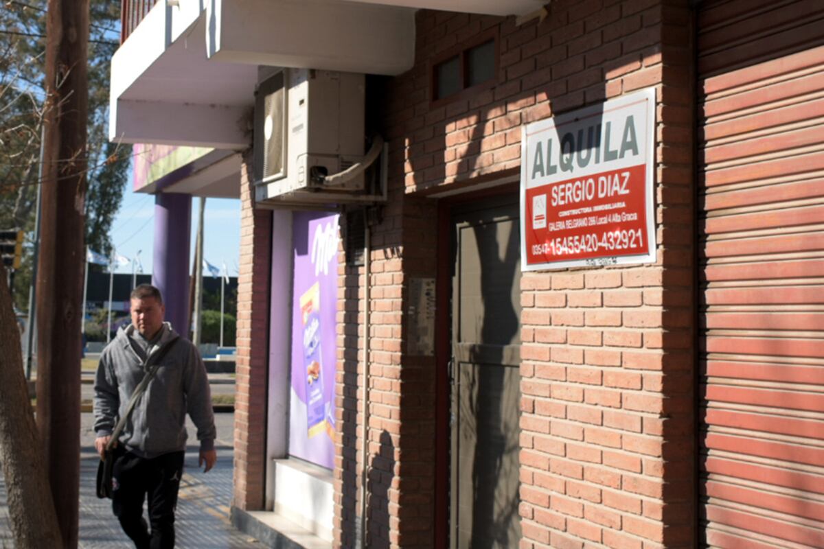 Maximiliano Vittar, de Inquilinos Córdoba, dijo que el aumento de la oferta no generó mejores condiciones y el salario no aumentó. (Archivo/La Voz)