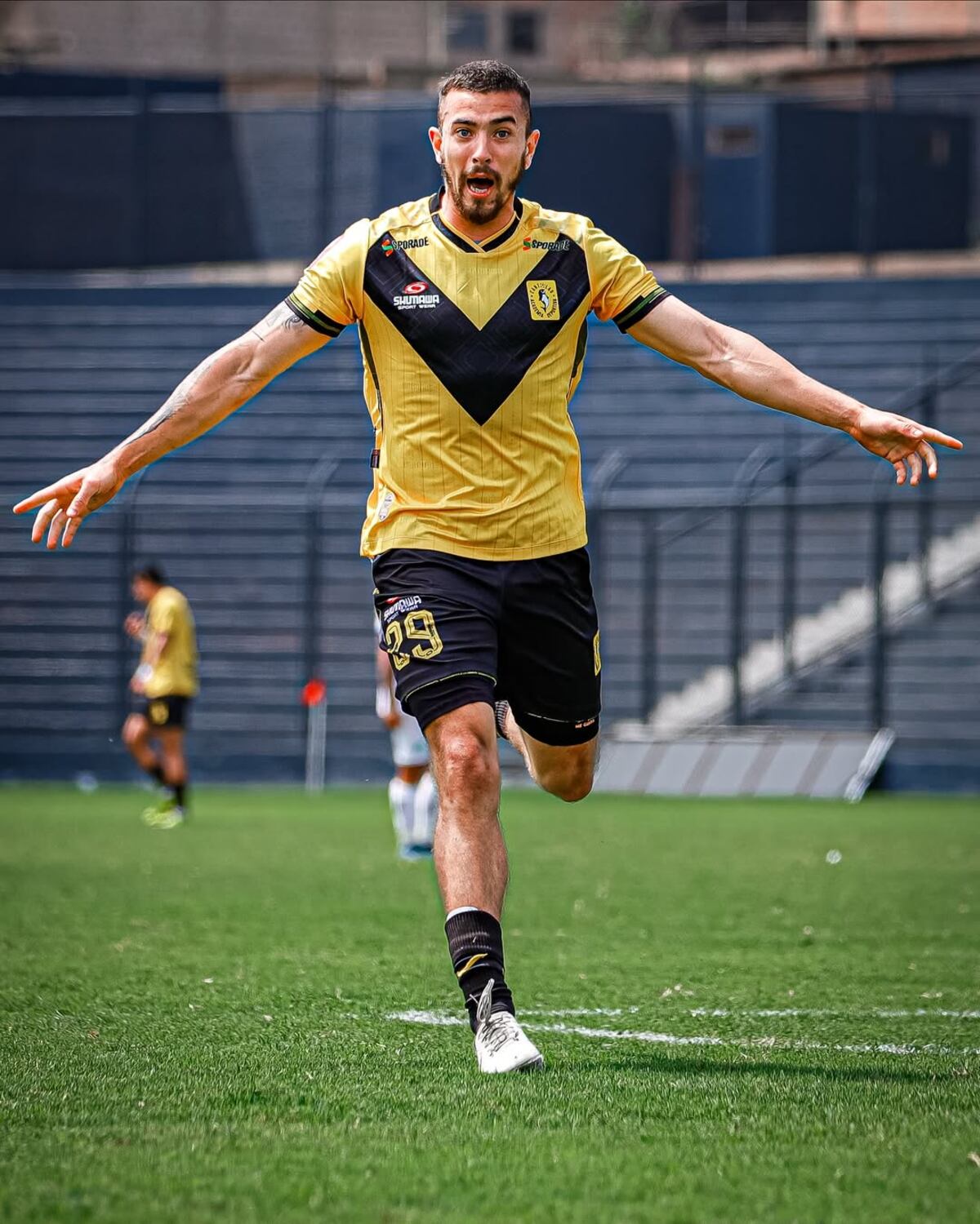 Mateo Gutiérrez y el gol para salvar del descenso a su equipo. (Instagram @mateo.gutierrez9)