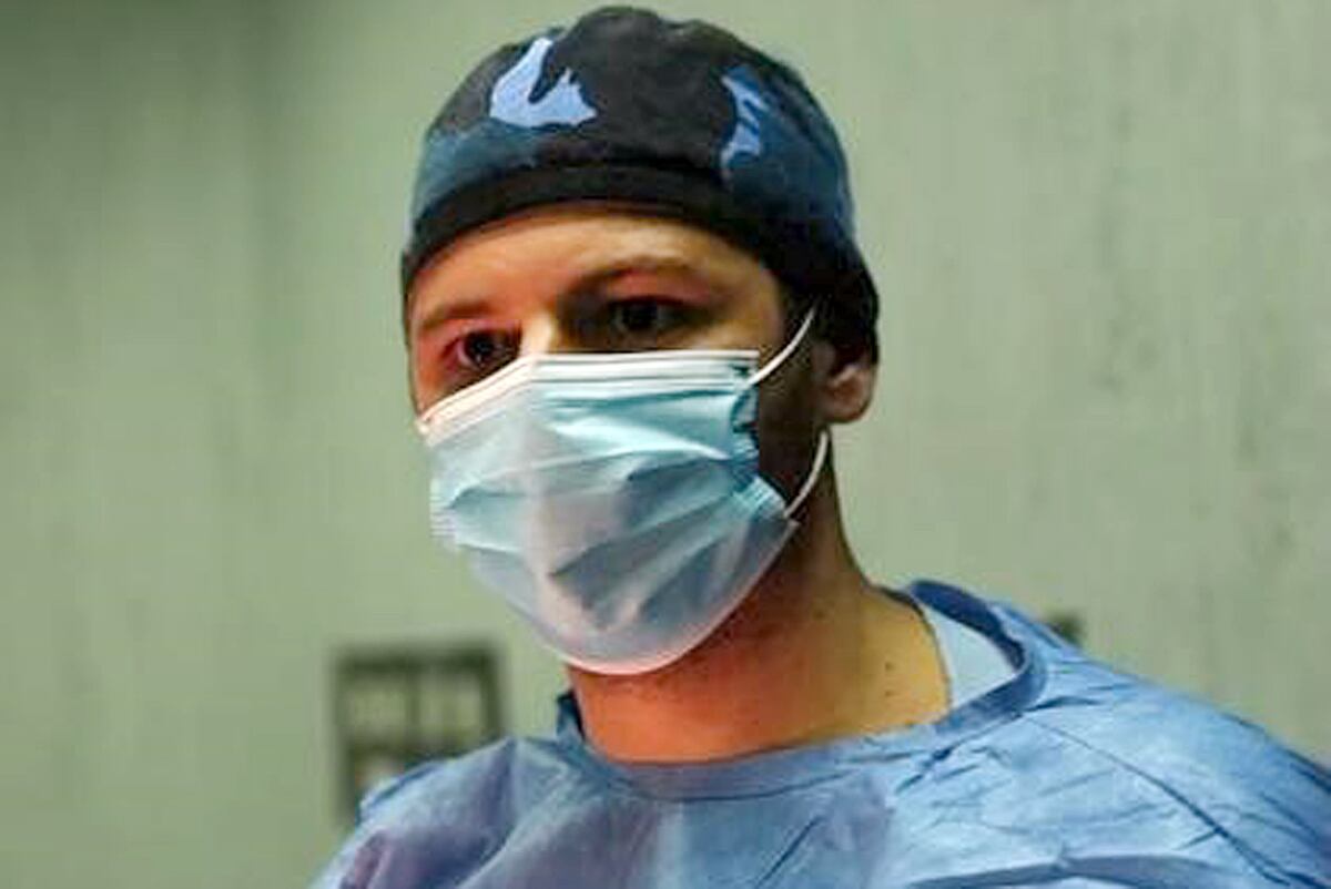 Médicos residentes en pandemia. Experiencias de recién recibidos.
Francisco Urrutia
La Voz