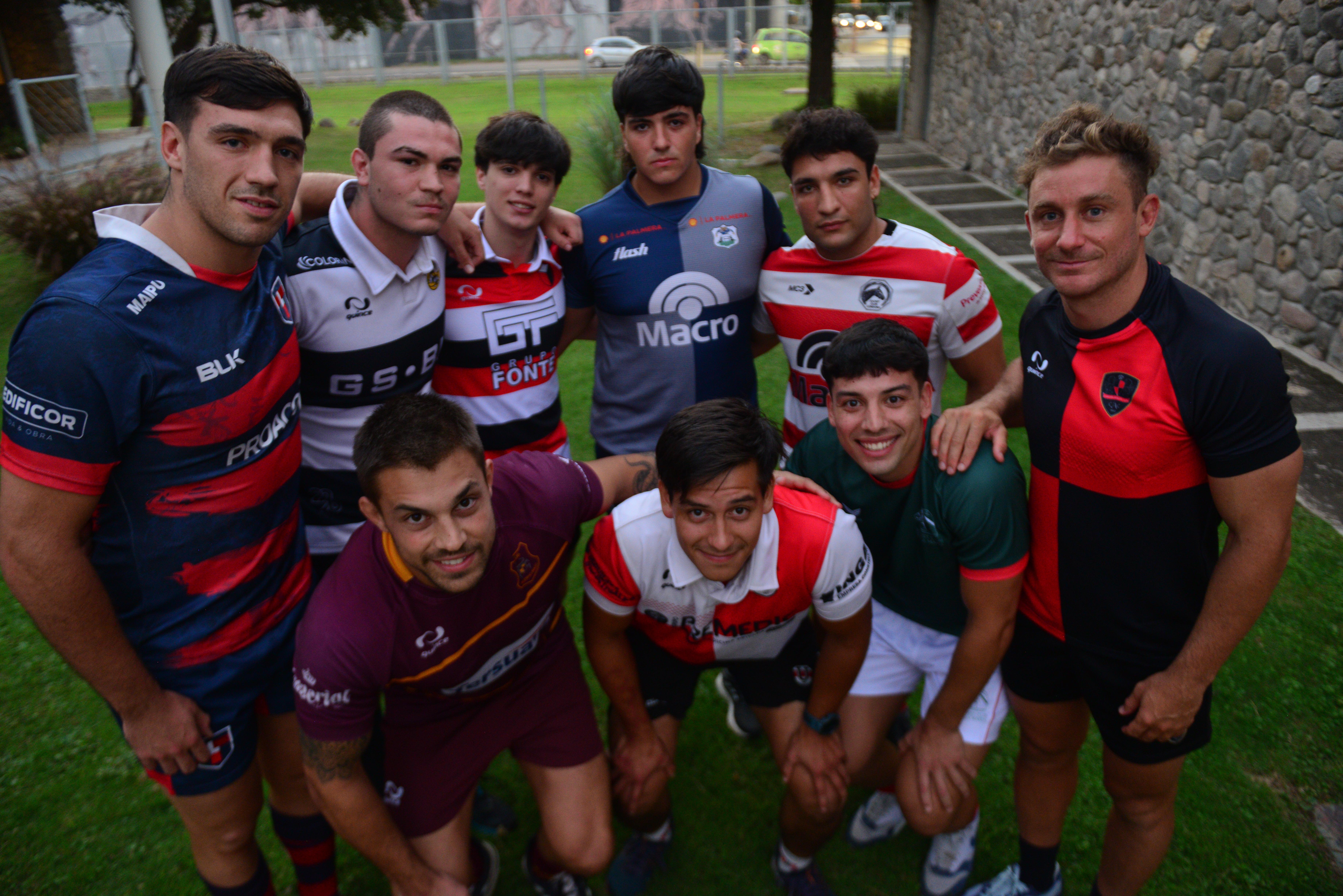 Presentación del campeonato anual de rugby de la Unión Cordobesa de Rugby en el Auditorio de La Voz con la presencia de autoridades y los capitanes de los equipos Foto Javier Ferreyra