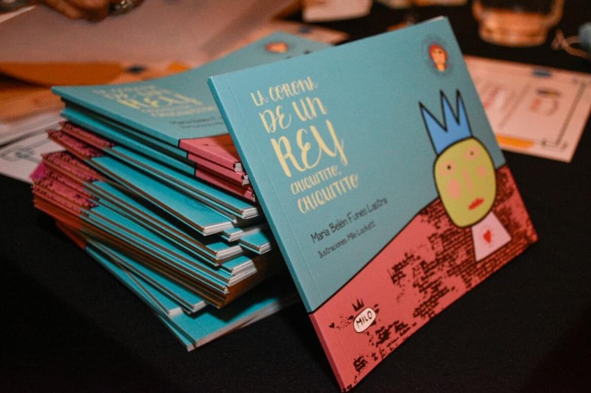 Presentación de "La corona de un rey chiquitito chiquitito", escrito por María Belén Funes Lastra, con ilustraciones de Milo Lockett.