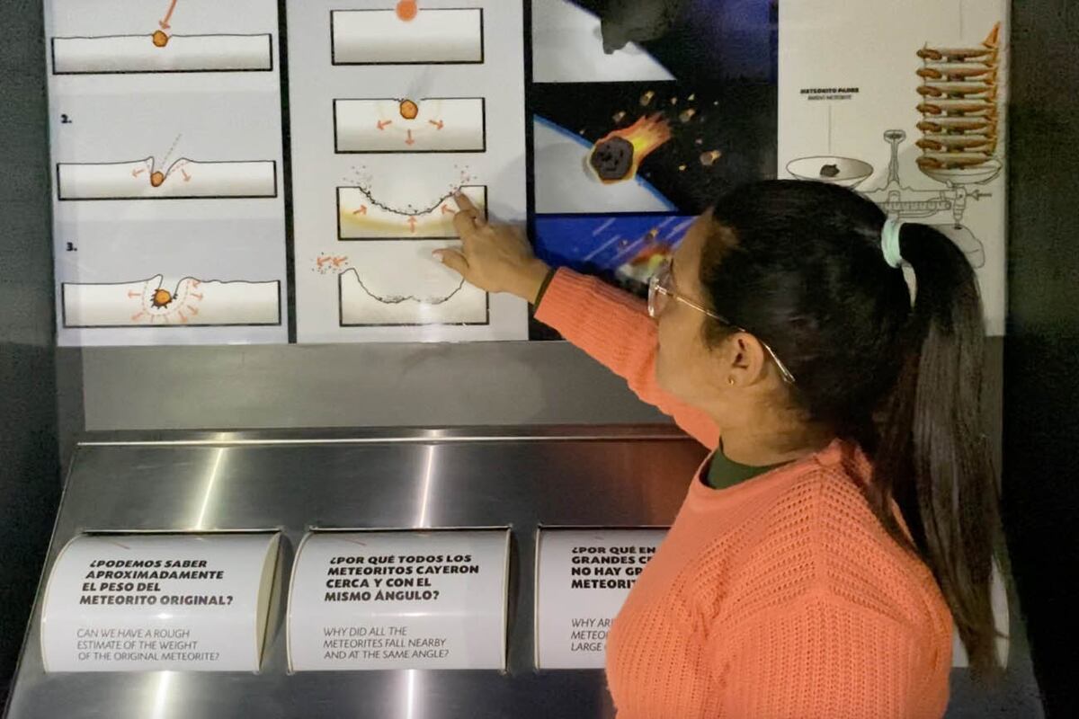 Centro de Interpretación. Se puede conocer la trayectoria del meteorito.