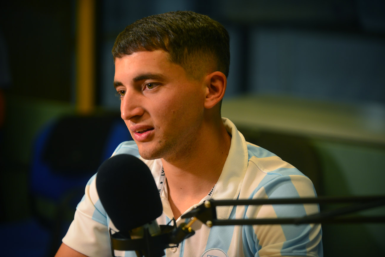 Gonzalo Rostagno, jugador de Racing, en el podcast Mundo Academia. (Nicolás Bravo / La Voz)