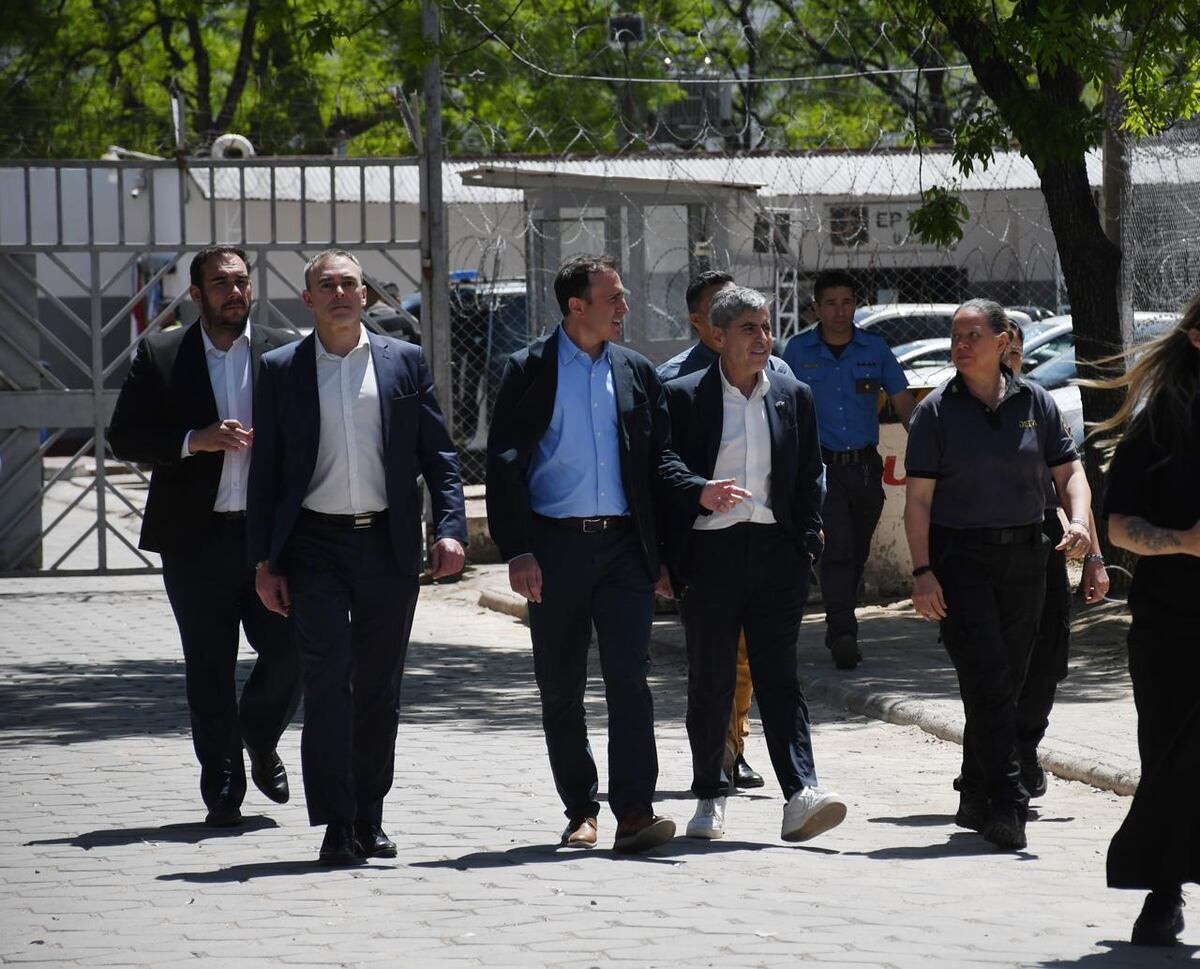 Laurta fue trasladado por la Policía de Córdoba y ya está en manos del Servicio Penitenciario. (Gentileza)