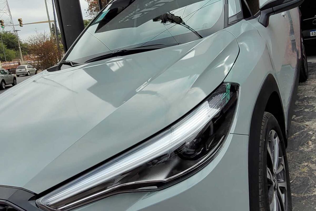 En la actualidad, un tono que marca tendencia es el gris en tonos claros (Nardo Grey) y oscuros (Dark Grey).