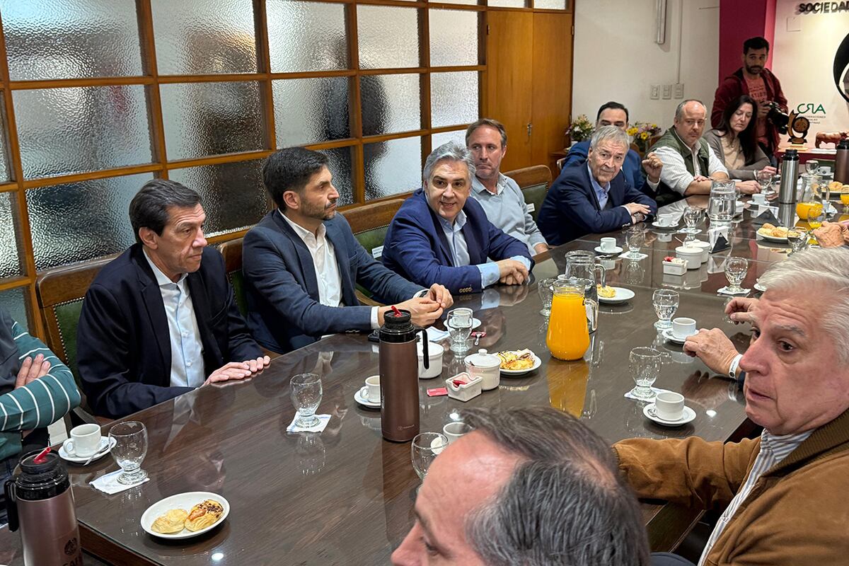 Provincias Unidas se presenta en Río Cuarto con fuertes críticas a Milei y también al kirchnerismo. (Tomy Fragueiro / La Voz)