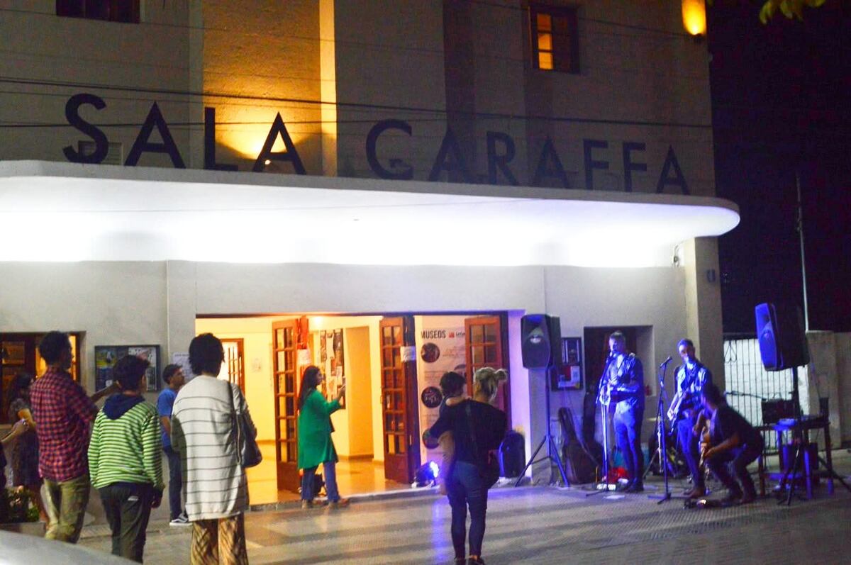 El 3 y 4 de enero de 2026 se realizará la 33° edición de la Noche de Arte en la localidad de La Cumbre (Prensa del evento).