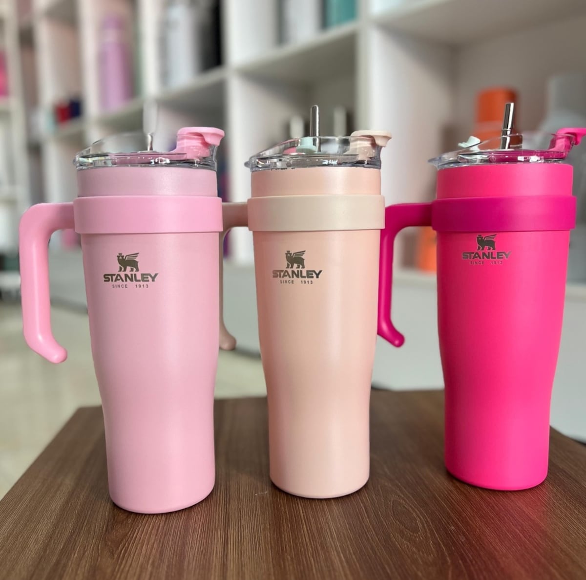 El vaso Stanley que destrabó la importación de alimentos.