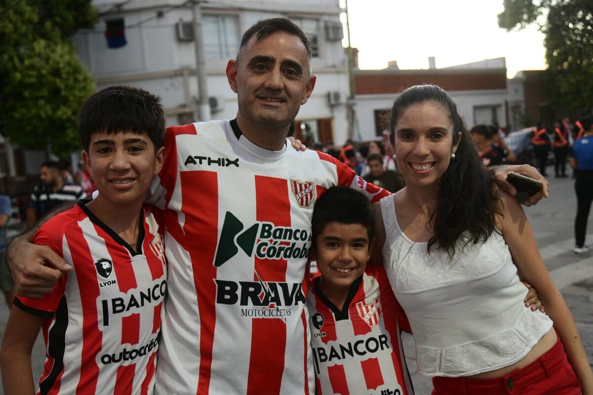 Cara e cancha Instituto vs Lanús. (Javier Ferryera / La Voz)