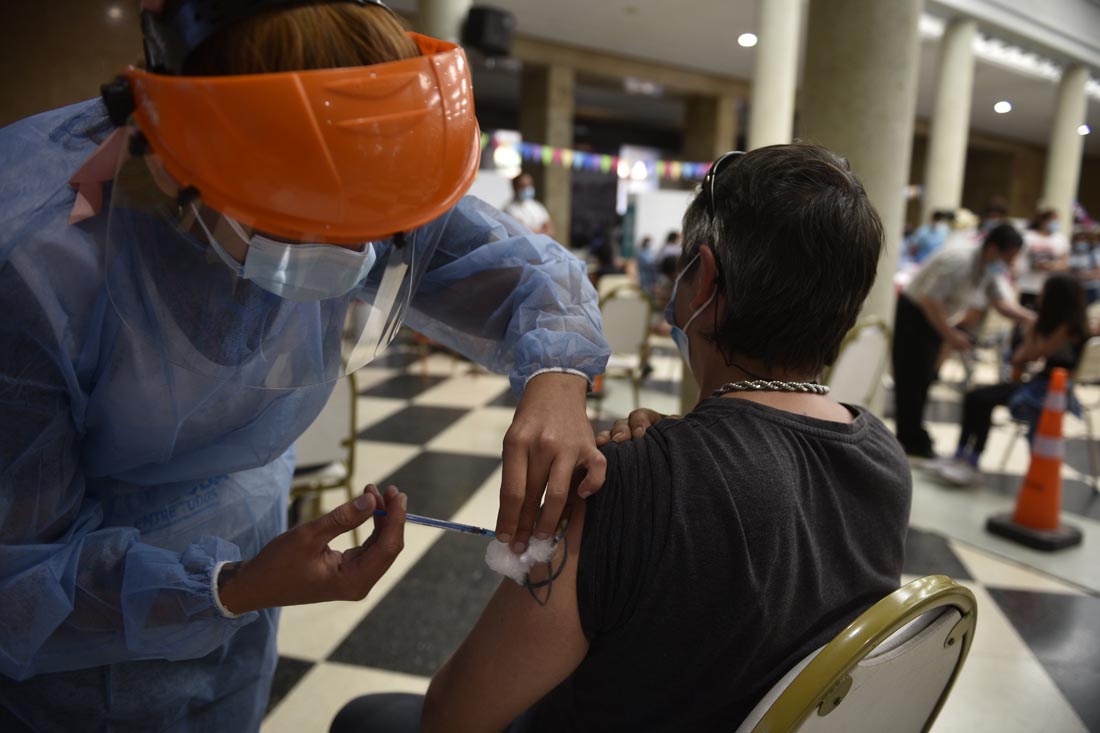Vacunación en Córdoba (Ramiro Pereyra/ La Voz)