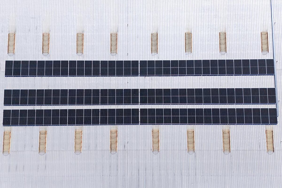 Instalación de Ecovatio en el centro de distribución de Ferniplast en Córdoba.