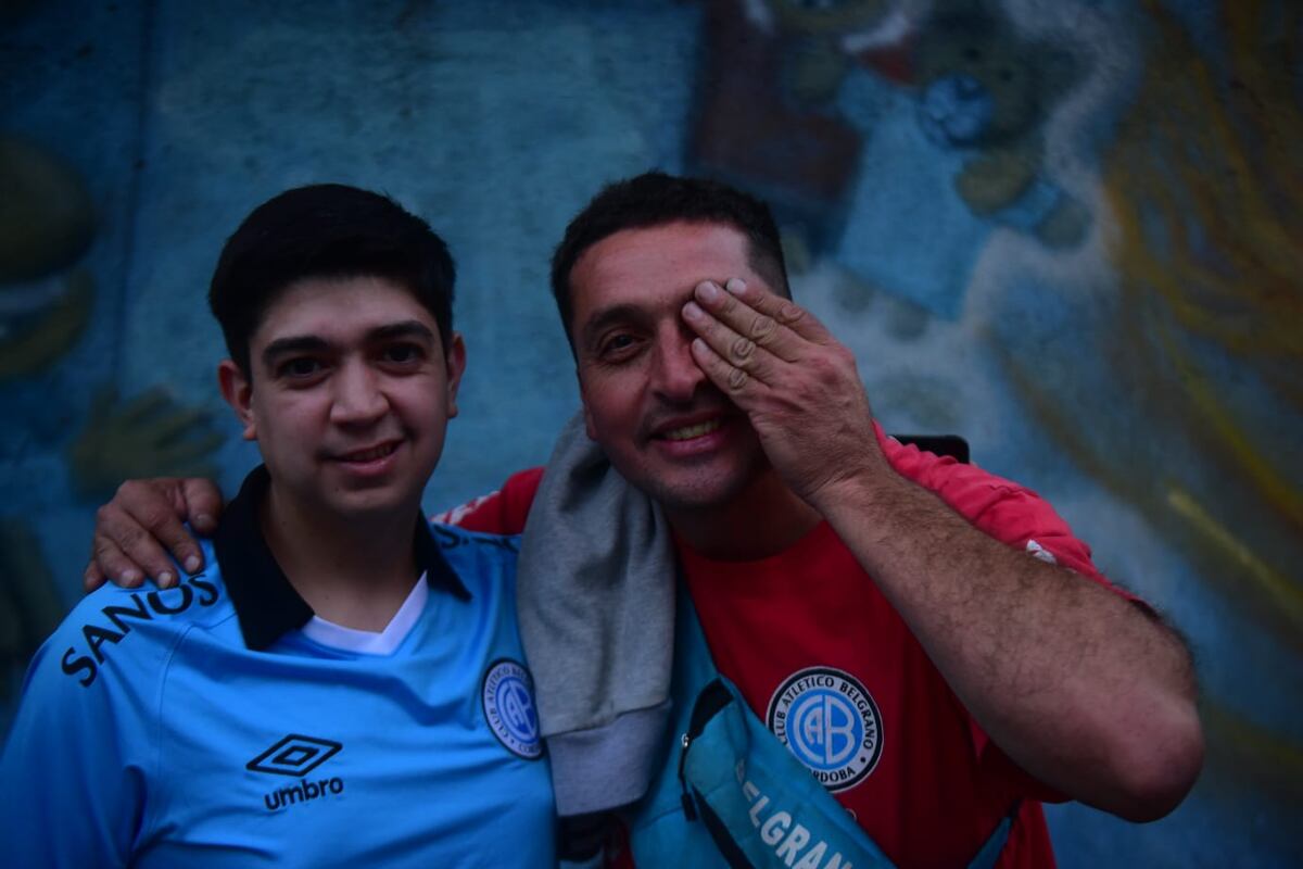 Belgrano y Racing se enfrentaron por las semifinales de la Copa Córdoba en el estadio Gigante de Alberdi. (Javier Ferreryra / La Voz)