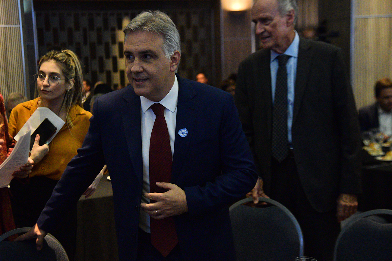 El intendente de Córdoba y candidato a gobernador por Hacemos Unidos por Córdoba, Martín Llaryora, disertó en la Bolsa de Comercio. (Pedro Catillo / La Voz)