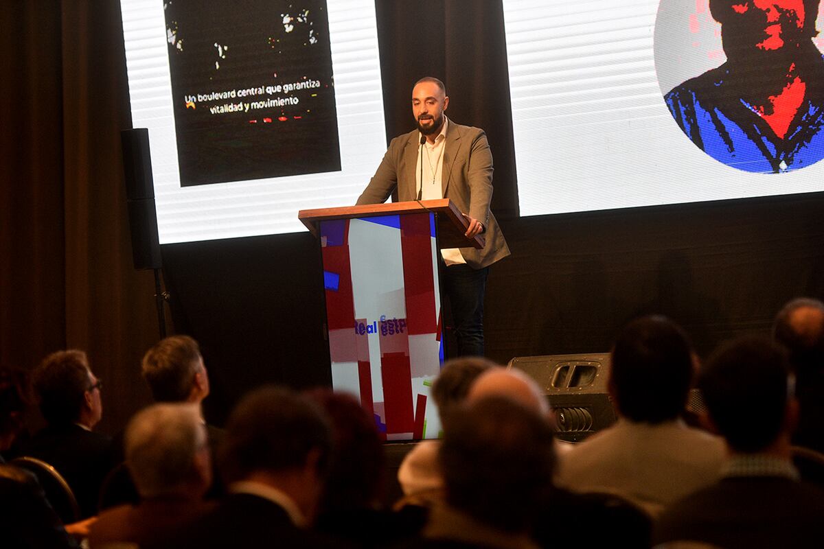 Proyectar Córdoba. Sebastián Lazcano, Gerente de Márketing y Comercial de La Voz. (Pedro Castillo / La Voz)