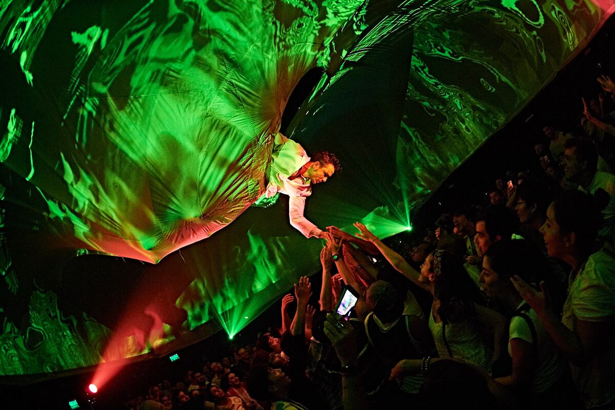 Fuerza Bruta regresa con "Wayra" a la Plaza de la Música.