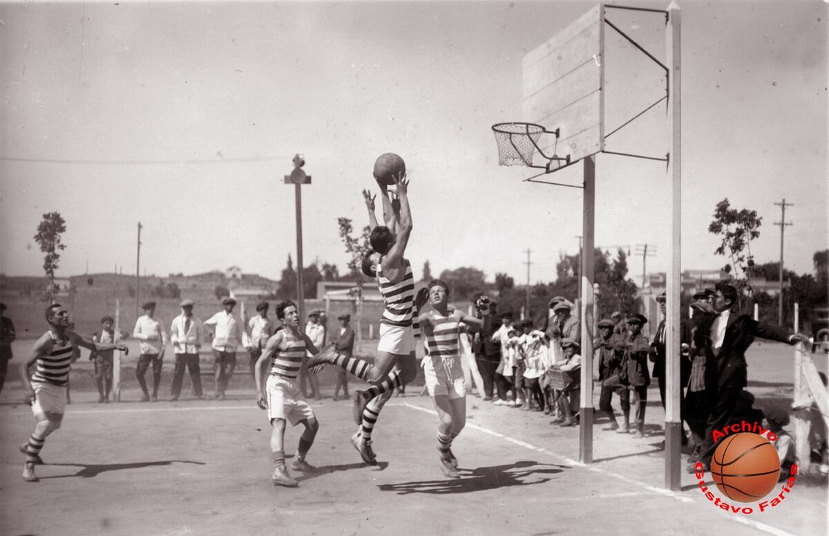 Talleres vs Instituto, en uno de los primeros clásicos. (Archivo Gustavo Farías)