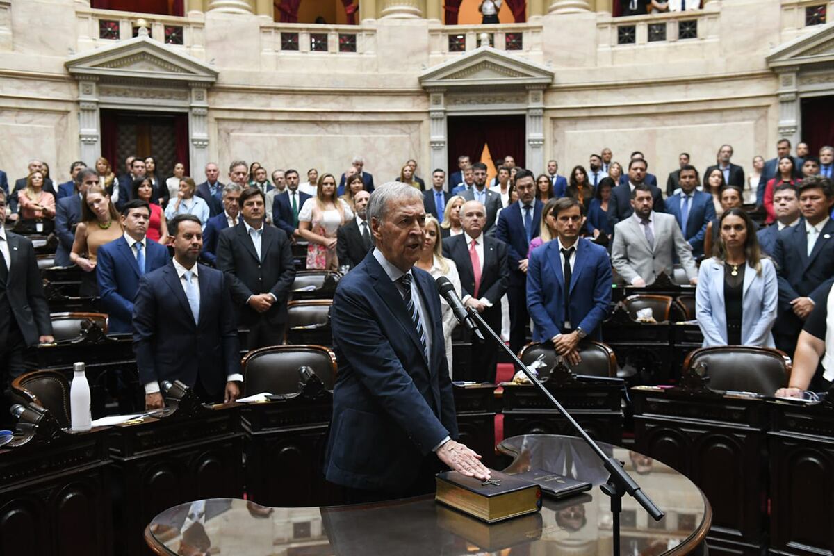 Congreso. Schiaretti juró como diputado y se completó el bloque Provincias Unidas. (Prensa HCDN)