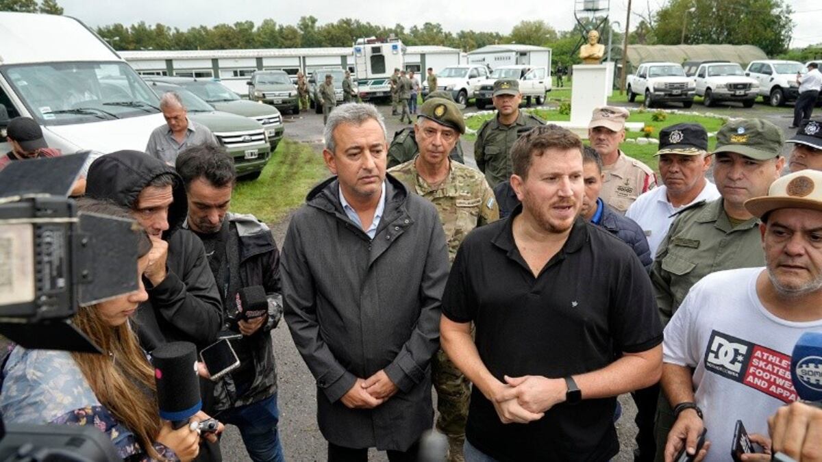 Los vehículos del Ejército comenzaron a llegar a Rosario en medio de la ola delictiva. (Gentileza Rosario3)