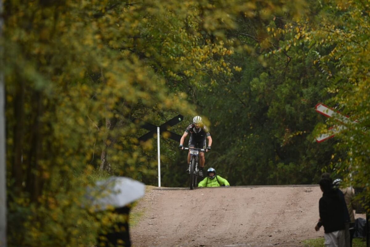 Desafío Río Pinto, día2. La competencia más convocante de MTB a nivel continental, con una inscripción de 5500 participantes, un récord histórico. (La Voz)