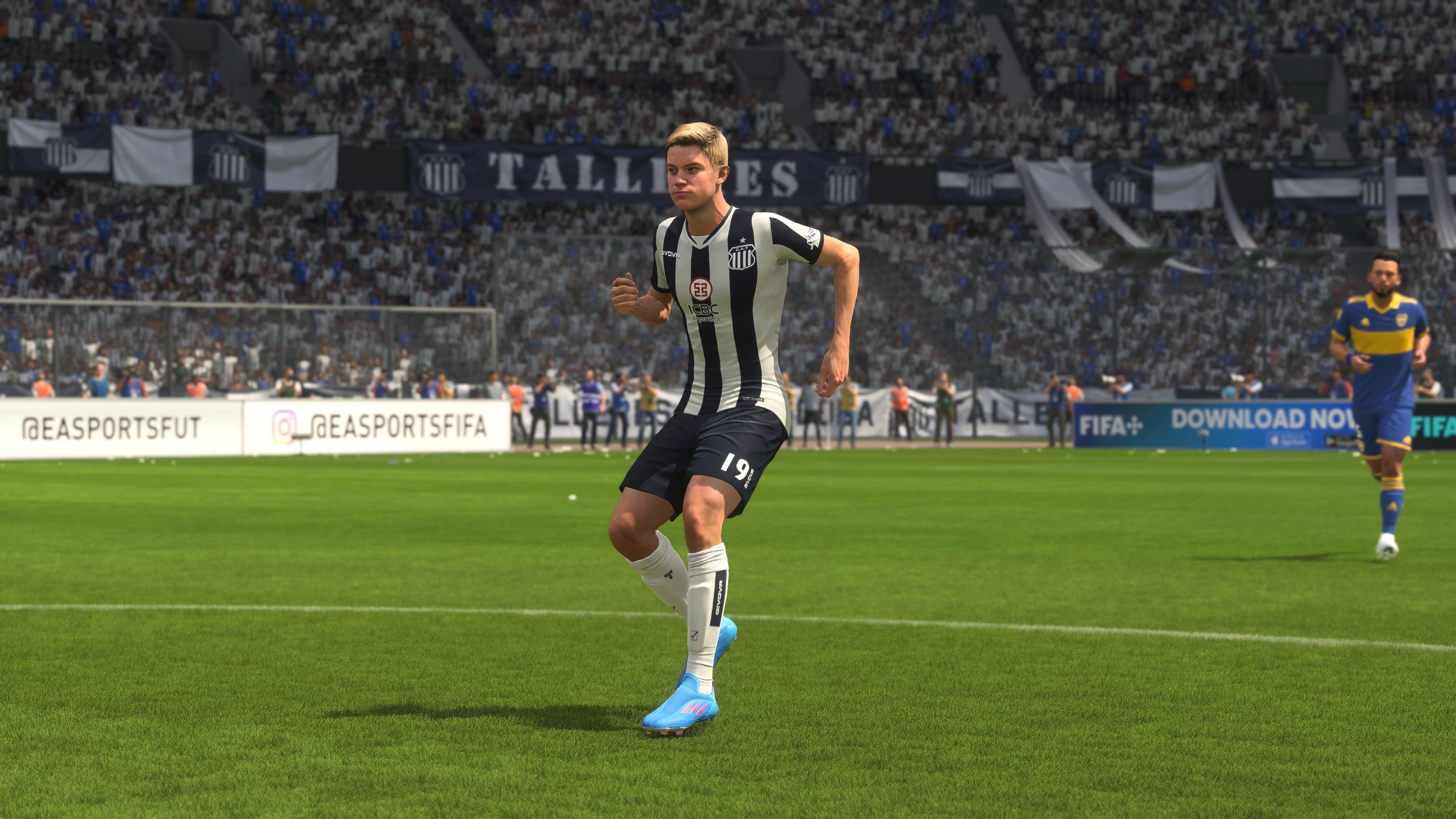 FEDERICO GIROTTI. Capturas de imágenes en una Playstation 5 de cómo se ve Talleres en el videojuego Fifa 23.
