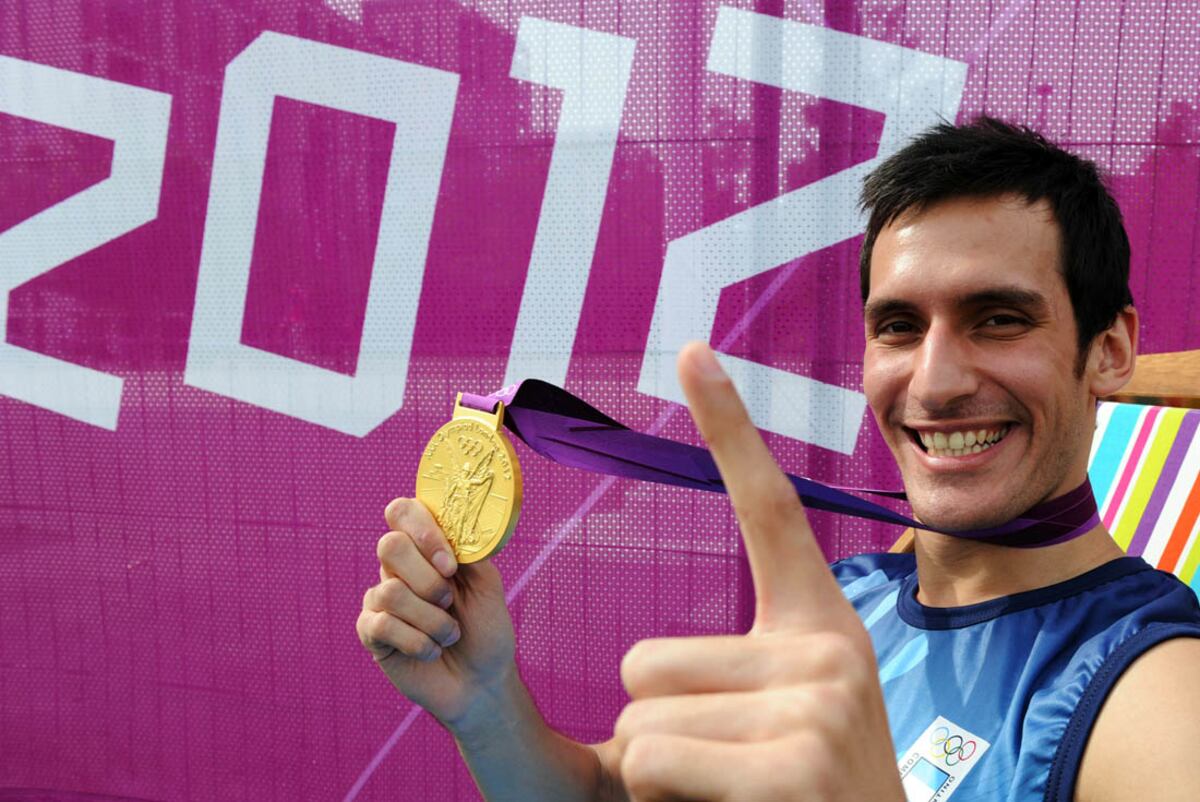 Télam, Buenos Aires, 22/12/2012:El
taekwondista correntino Sebastián Crismanich se convirtió en el
máximo protagonista de la delegación olímpica argentina, al ganar
la única medalla dorada en Londres, con la cual el país cosechó por
tercer Juego consecutivo, al menos, un oro.
Foto Archivo: Alejandro Belvedere/Télam