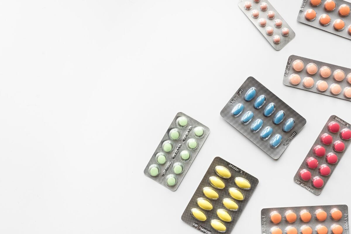 Acciones. Las ventas sin recetas en lugares que no son farmacias exponen la vulnerabilidad del sistema. (Foto: Freepik)