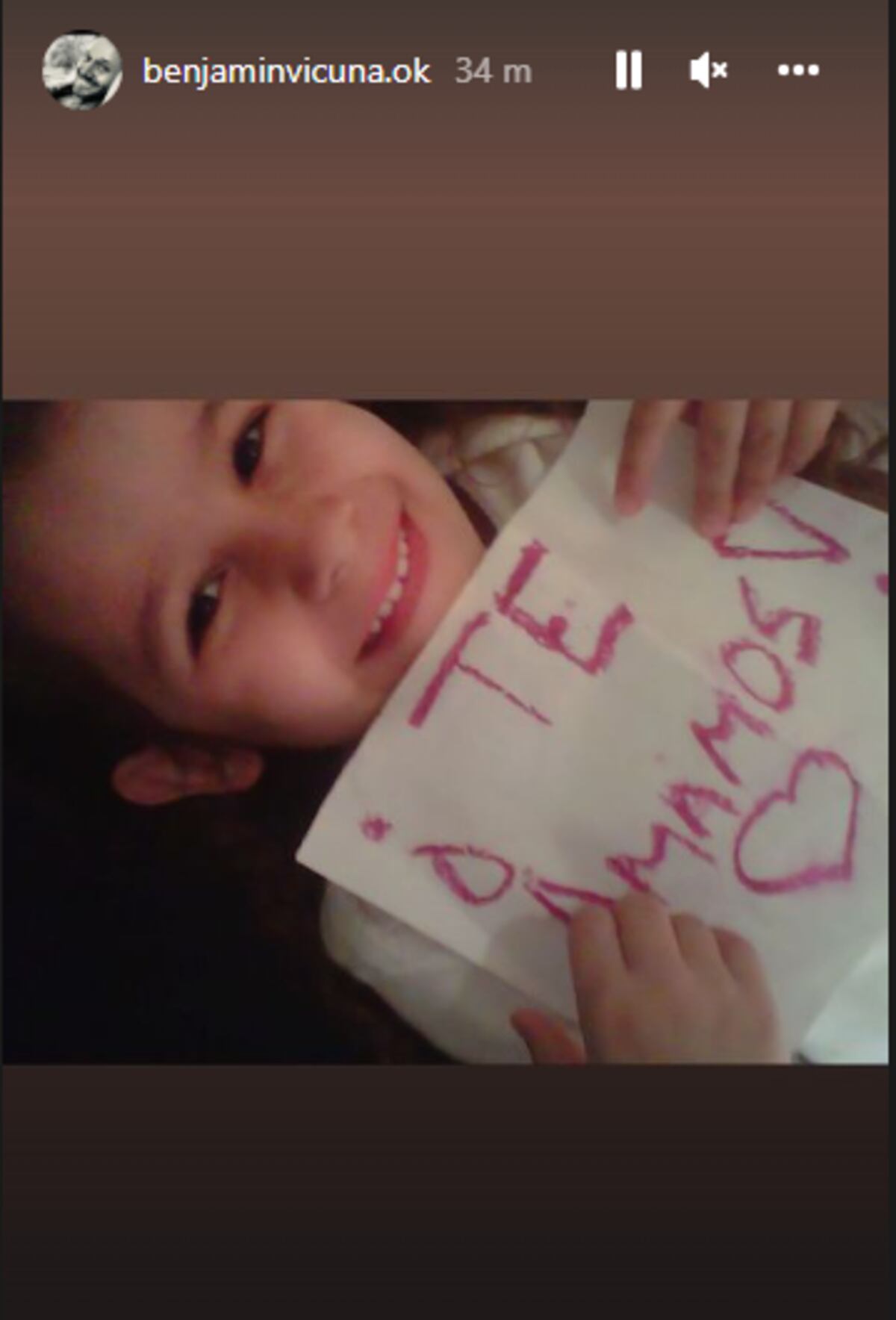 La imagen que publicó Benjamín Vicuña por el cumpleaños de Blanca Vicuña.