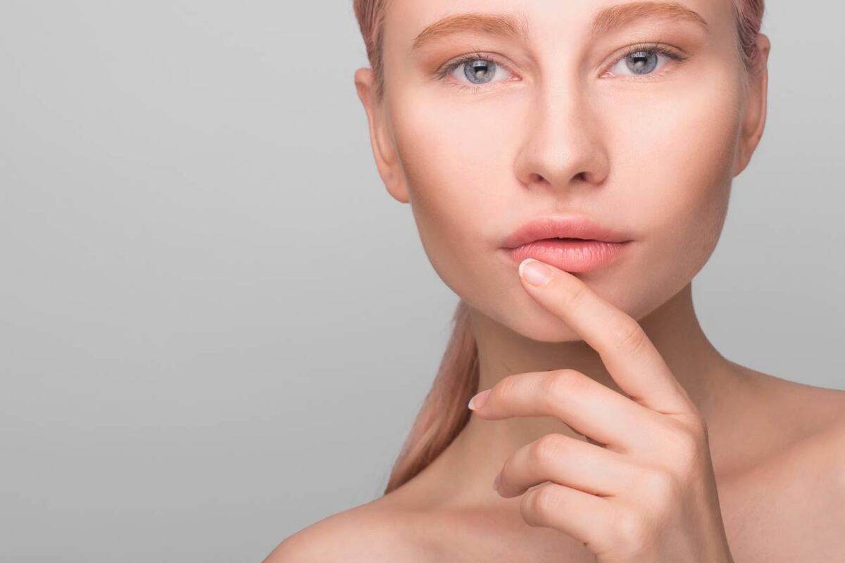 En invierno, los labios y las manos son los primeros en sufrir la falta de hidratación: cuidarlos ayuda a prevenir lesiones, mejorar la apariencia y conectar mejor con el propio cuerpo.