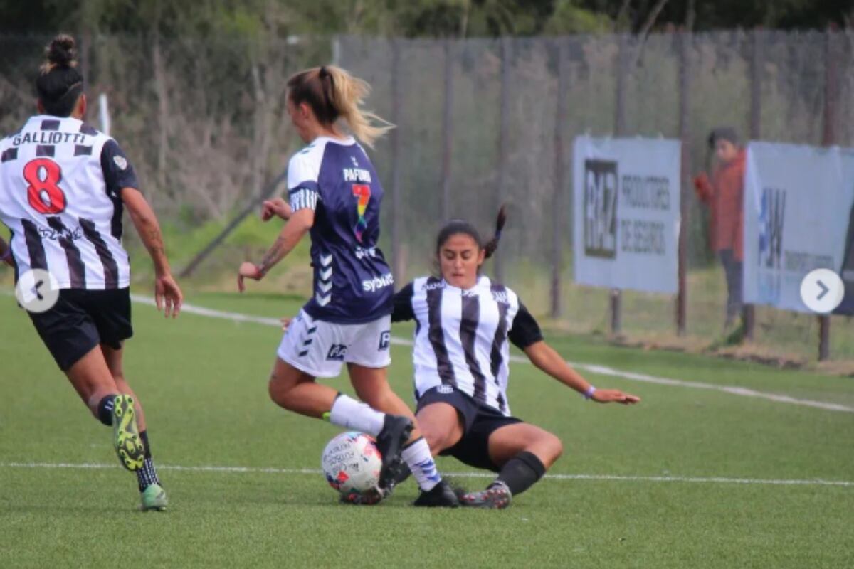 Guadalupe Lazos, jugadora de El Porvenir (Instagram)