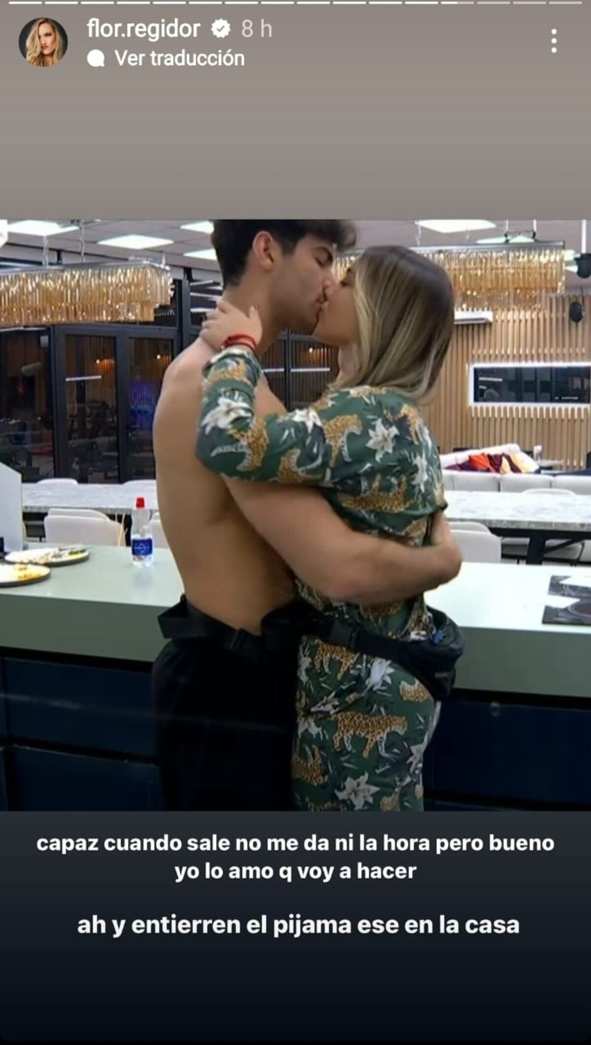 Flor le envió dos regalos a Nicolás (Captura de pantalla)