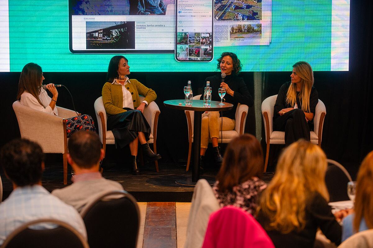 Desarrollismo y urbanismo también es temática de la mujer en Proyectar Córdoba. (Foto: Gentileza Ceduc)