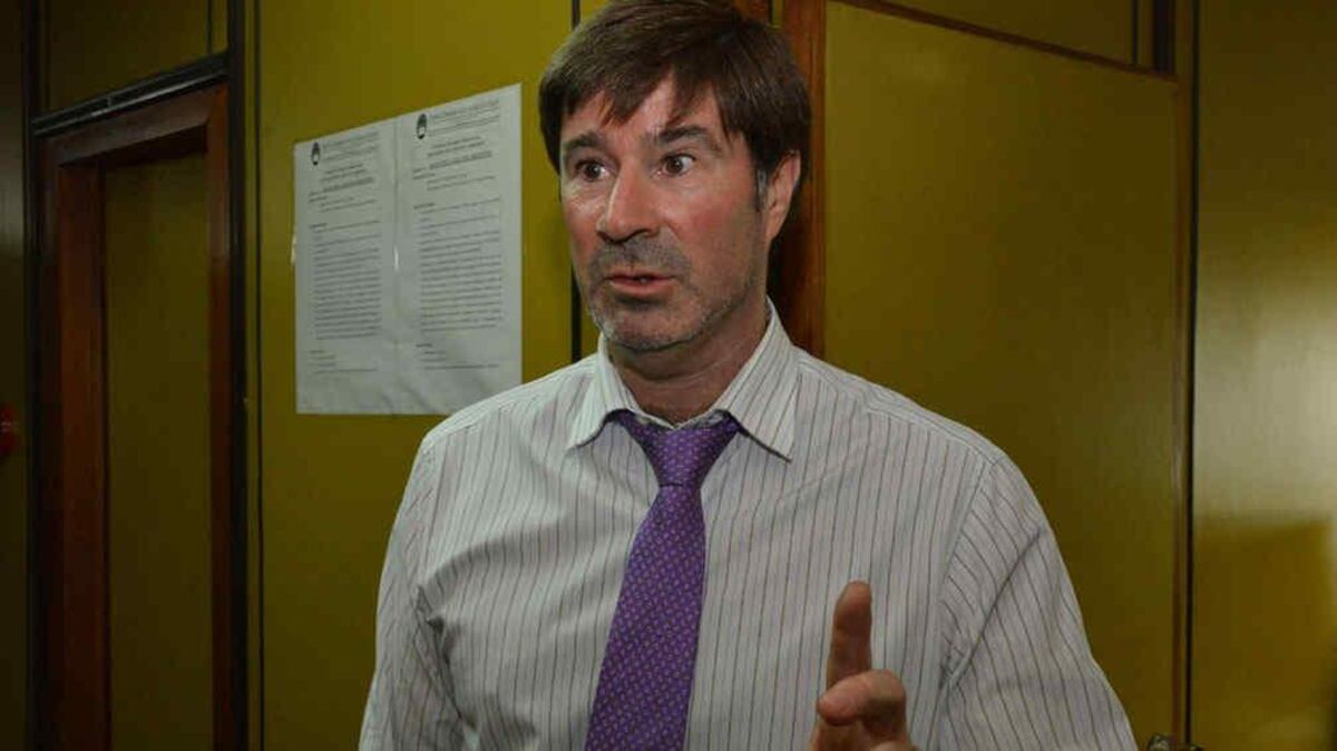El fiscal federal Enrique Senestrari valoró el aporte de Lara Godoy en su equipo de trabajo.