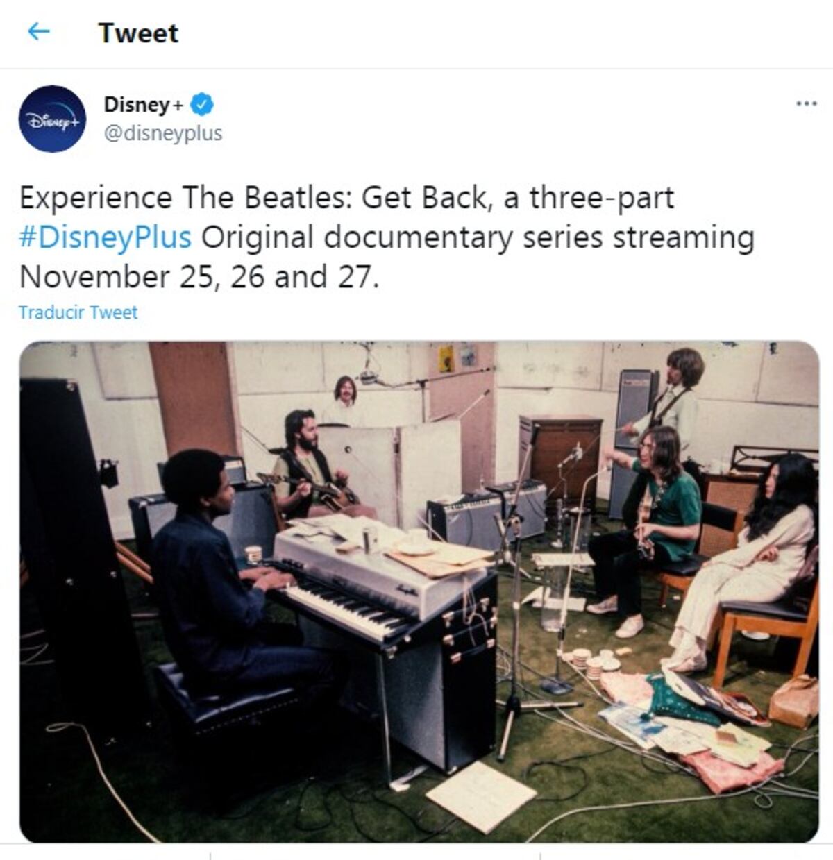 El Twitter de Disney+ que oficializa el estreno del documental de The Beatles. (Twitter @Disney+)