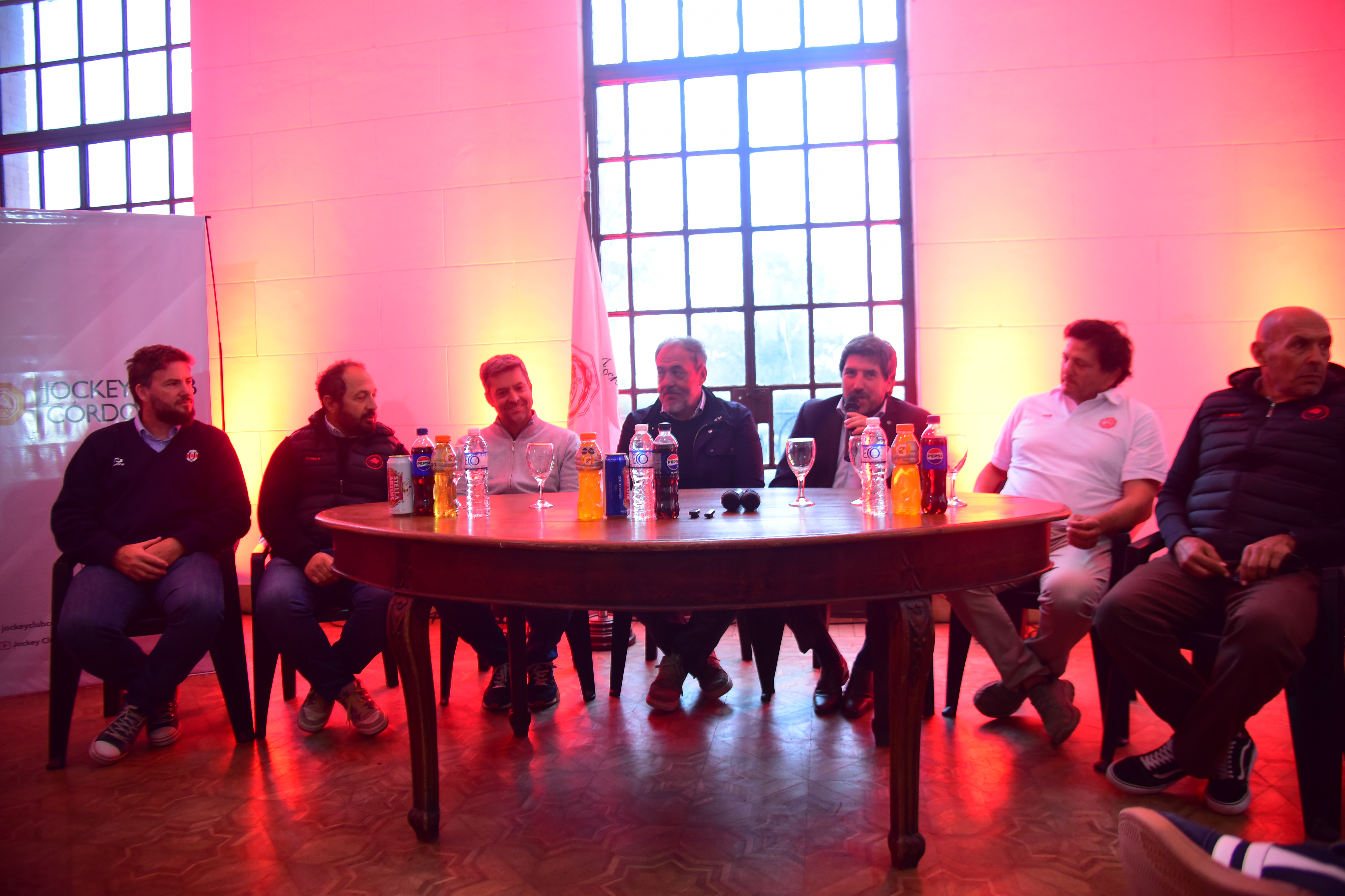 Presentación de las finales del rugby de Córdoba en el Castillo del Jockey. (Javier Ferreyra / La Voz)