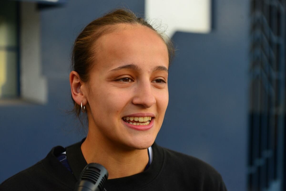 Paulina Gramaglia fue a ver al femenino de Talleres (Nicolás Bravo / La Voz)