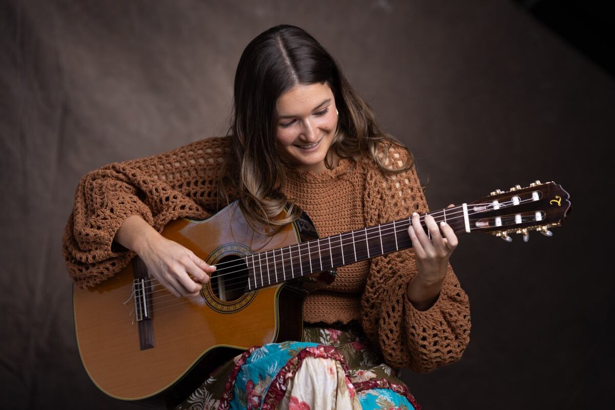 Maggie Cullen presenta "Décimas", su segundo disco de estudio, y prepara su llegada a Cosquín y Jesús María 2026. Prensa