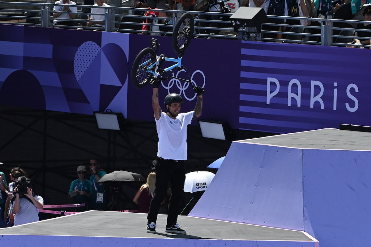 José "Maligno" Torres ganó la medalla de oro en los Juegos Olímpicos de París 2024 en la categoría BMX. (Gentileza)