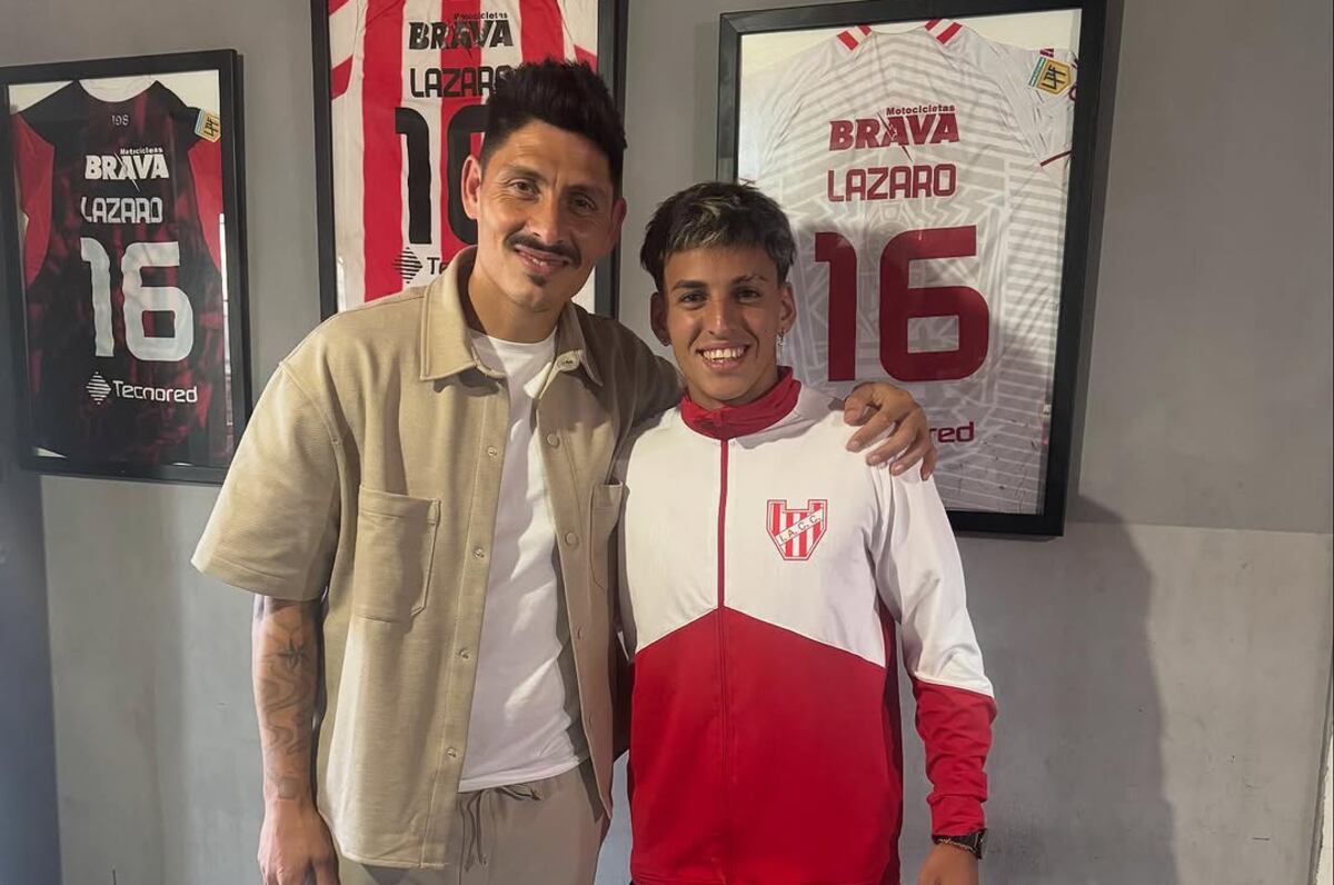 Jeremías Lázaro junto a Alejandro Faurlin, su nuevo representante. (Gentileza).