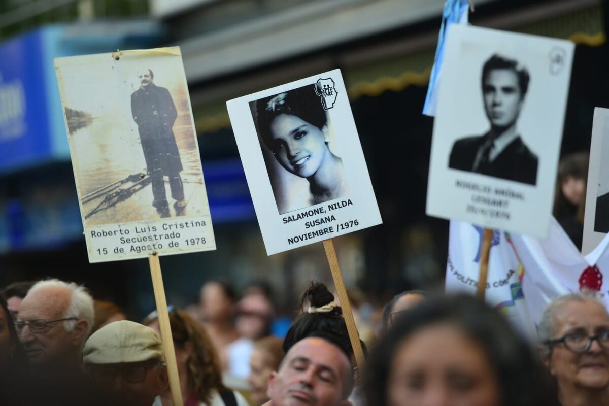 En fotos: cómo se vive la marcha del Día de la Memoria en Córdoba (Javier Ferreyra / La Voz)