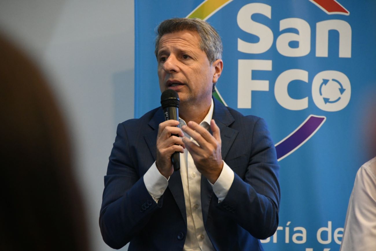 Bernarte dijo que con estas innovaciones se busca facilitarle la vida a los vecinos.