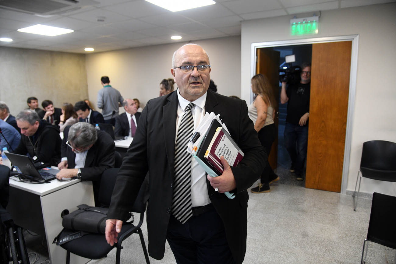 juicio por la muertes de bebes en el BNeonatal. El defensor de Brenda Agüero, Gustavo Nievas (Ramiro Pereyra/La Voz)