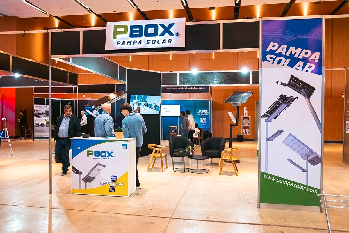 En la Expo Parques Industriales Córdoba 2025, la firma Pampa Solar presentó una de sus líneas de productos más innovadoras.