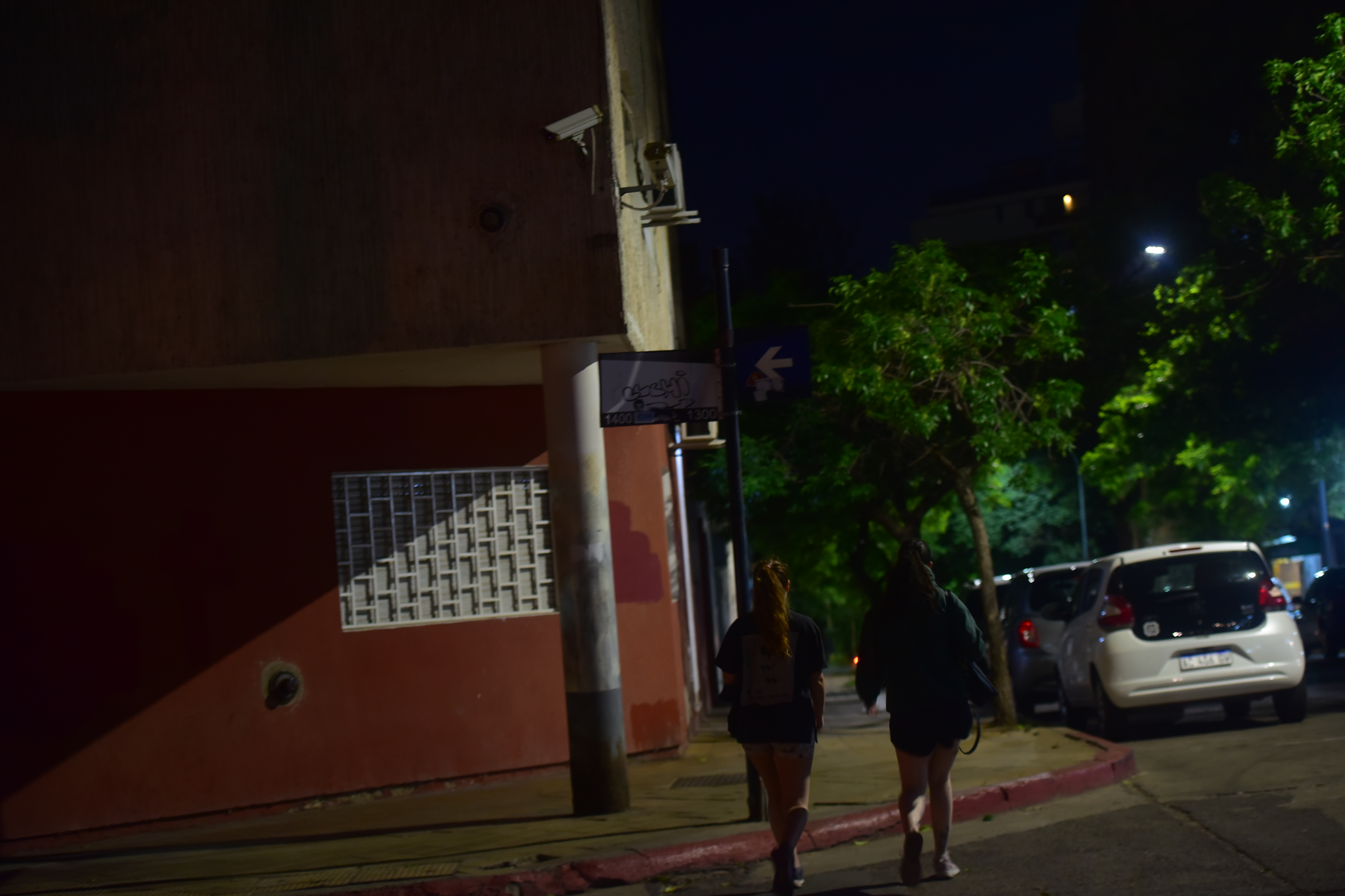 Según vecinos del lugar, caminan con miedo por la zona de Ciudad Universitaria y Nueva Córdoba. (Javier Ferreyra / La Voz)