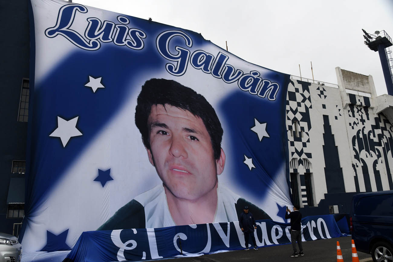 Velorio de Luis Adolfo Galvan en la Boutique de Barrio Jardin (Ramiro Pereyra/La Voz)