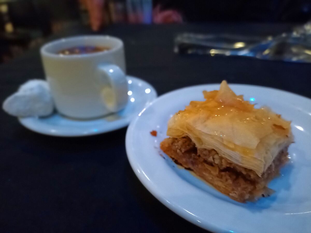 Comedor Armenio en barrio General Paz.